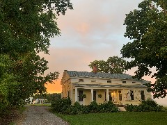 How Haus Perry, NY