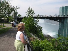 Ann Laramie; Niagara Falls