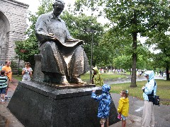 Jacob Grant Wheeler; Ellery Kate Wheeler; Ruth Bennett McDougal Dorrough; Niagara Falls (by Nicola Tesla statue)