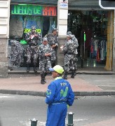 Quito Ecuador South America Trips police juegos de bano