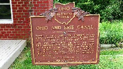 BT; 
sign Ohio and Erie Canal 
Towpath Trail, OH