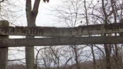 (Mendon Ponds)
sign Mendon NYS YCC 1989
Devil s Bathtub Trail
