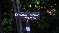 IAT
sign Skyline Trail