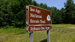 IAT
sign Ice Age Trail
McKenzie Creek Segment