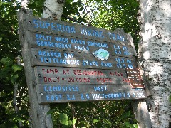 sign Superior Hiking Trail
Split Rock river Crossing 2 3 mi
Gooseberry Falls 6 0 mi
Beaver Bay 13 3 mi
Tettegouche State Park 25 4 mi